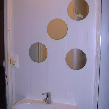 Au Fil De L'eau La Apartment